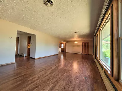 809 3rd St N, Ellendale, ND 58436 photo 62