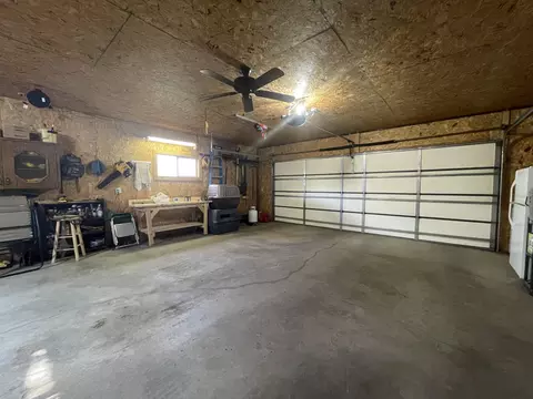 1493 3rd St N, Carrington, ND 58421 photo 31