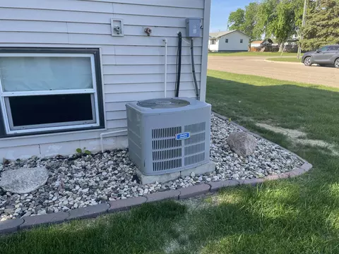 1493 3rd St N, Carrington, ND 58421 photo 34