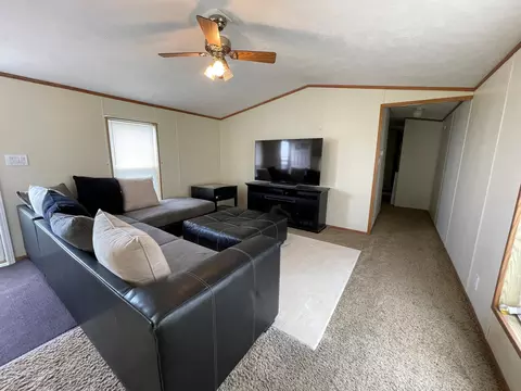 1154 1152 Us-281, Pingree, ND 58476 photo 5