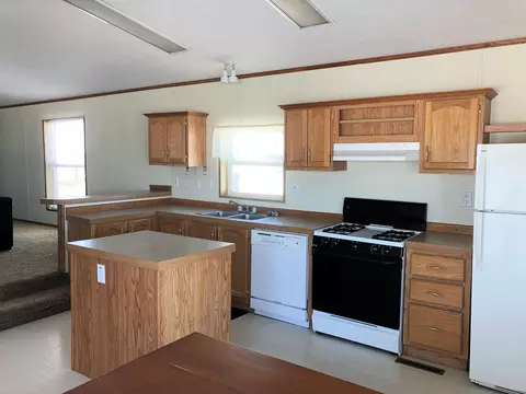 1154 1152 Us-281, Pingree, ND 58476 photo 11