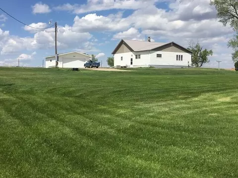 5145 52nd St SE, Streeter, ND 58483 photo 1