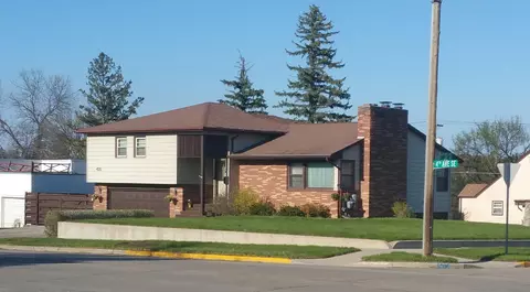 421 4th Ave SE, Jamestown, ND 58401 photo 27