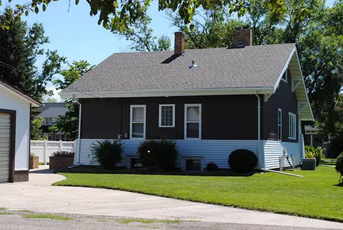 561 Main St, Carrington, ND 58421 photo 5