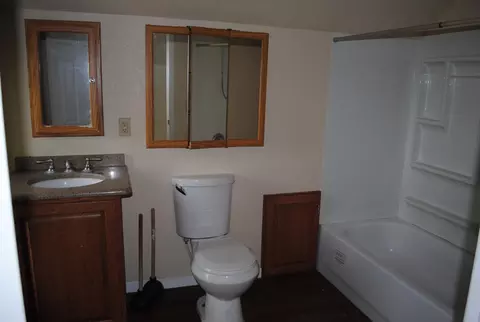 1168 Us-281 SE, Pingree, ND 58476 photo 11