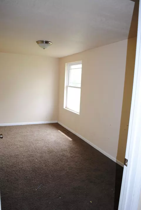 1168 Us-281 SE, Pingree, ND 58476 photo 7