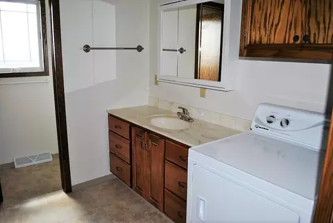 6285 Main St E, Carrington, ND 58421 photo 33