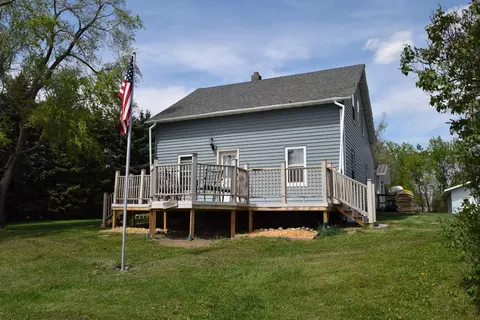 502 7th Ave NW, Edgeley, ND 58433 photo 1