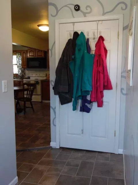 502 7th Ave NW, Edgeley, ND 58433 photo 5