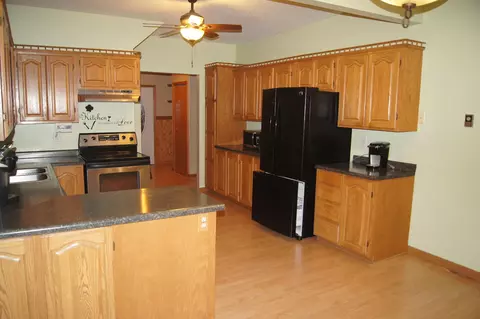 311 5th Ave W, Edgeley, ND 58433 photo 11