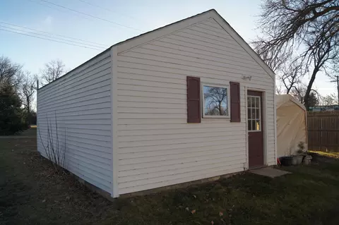 311 5th Ave W, Edgeley, ND 58433 photo 8
