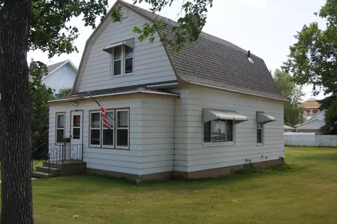 415 5th Ave W, Edgeley, ND 58433 photo 1
