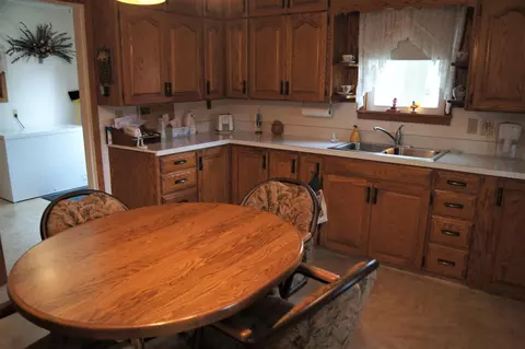 214 6th Ave W, Edgeley, ND 58433 photo 15