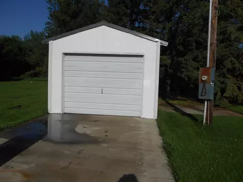509 Main St N, Buchanan, ND 58420 photo 2