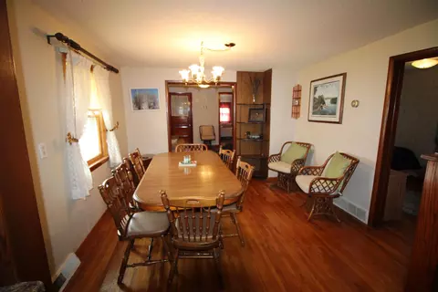 708 2nd St E, Edgeley, ND 58433 photo 6