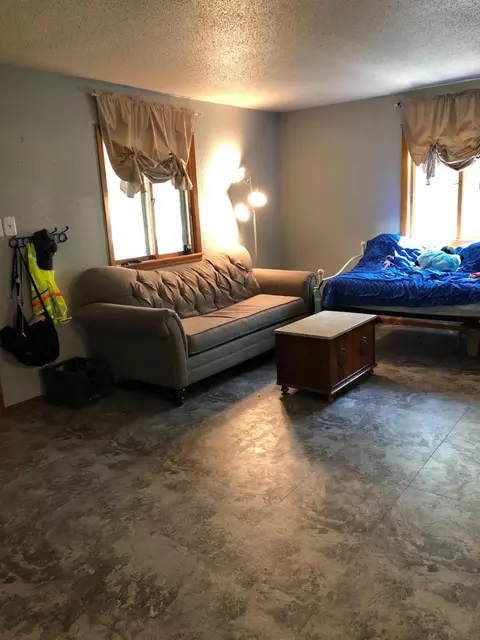 175 Drummond St E, Mchenry, ND 58464 photo 4