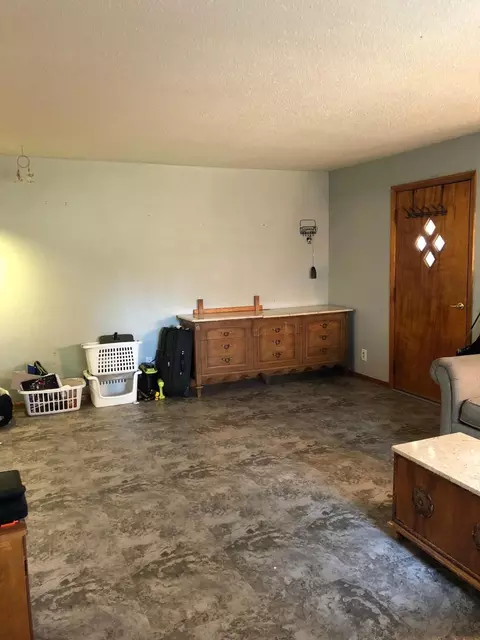 175 Drummond St E, Mchenry, ND 58464 photo 6