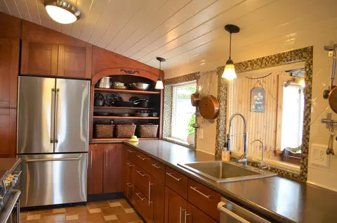 2966 E Lakeside Rd, Jamestown, ND 58401 photo 6