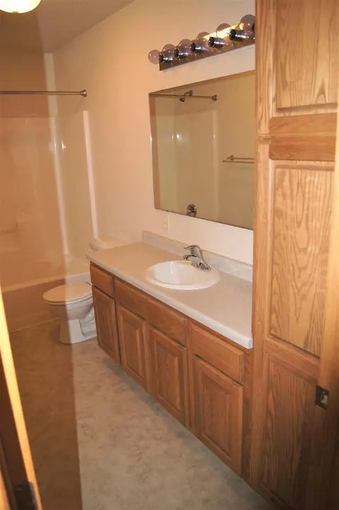 72 Lake Dr E, Ellendale, ND 58436 photo 38