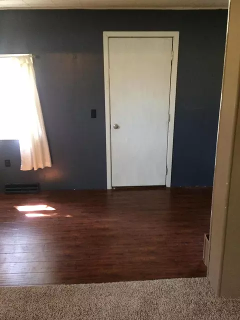 304 Park St, Buchanan, ND 58420 photo 7