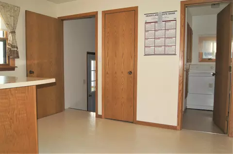 116 Main St, Edgeley, ND 58433 photo 7