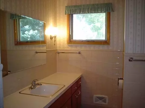 1815 Harmon Ave, Bismarck, ND 58501 photo 21