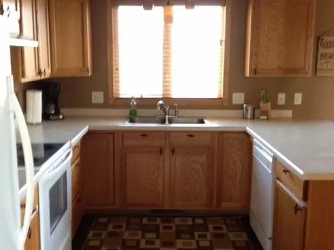 4928 Fairfax Lp, Bismarck, ND 58503 photo 14