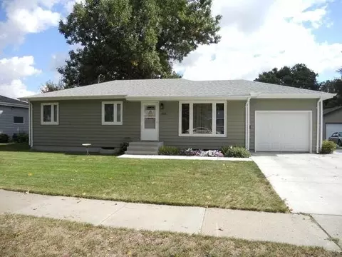 2113 St Benedict Dr, Bismarck, ND 58501 photo 12