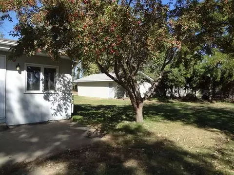 4302 Jetty Beach Dr, Mandan, ND 58554 photo 32