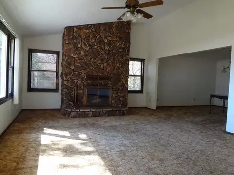 4302 Jetty Beach Dr, Mandan, ND 58554 photo 7