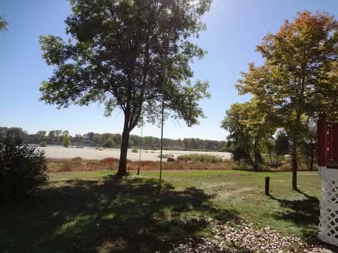 4302 Jetty Beach Dr, Mandan, ND 58554 photo 15