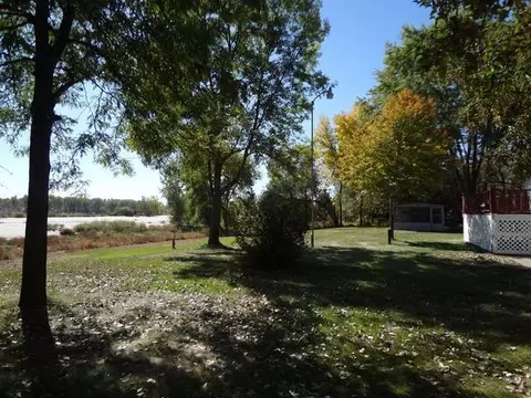 4302 Jetty Beach Dr, Mandan, ND 58554 photo 34