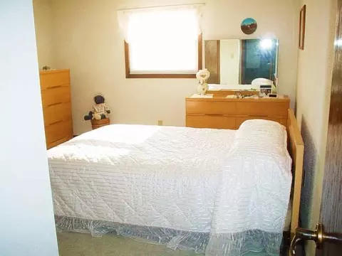 559 Marilyn Dr, Mandan, ND 58554 photo 9