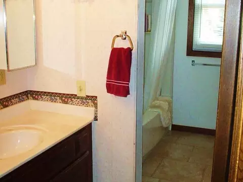 559 Marilyn Dr, Mandan, ND 58554 photo 11