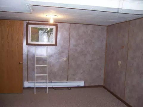 210 8 Ave NE, Mandan, ND 58554 photo 8