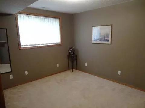 4201 36th Ave NW, Mandan, ND 58554 photo 7