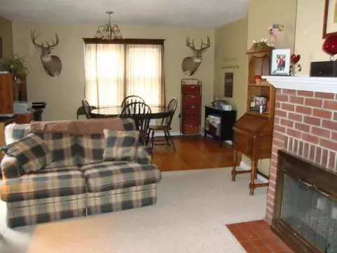 202 3rd St, Riverdale, ND 58565 photo 7