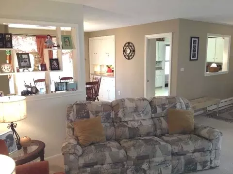 708 8th Ave NW, Mandan, ND 58554 photo 4