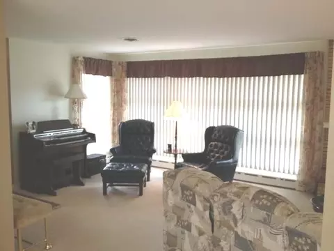 708 8th Ave NW, Mandan, ND 58554 photo 3