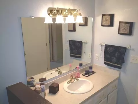 708 8th Ave NW, Mandan, ND 58554 photo 9