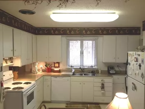708 8th Ave NW, Mandan, ND 58554 photo 7