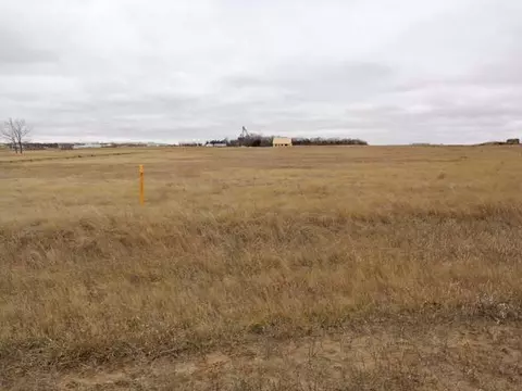 2367 Harmon Ln N, Mandan, ND 58554 photo 5