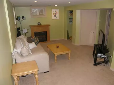 1810 D Ave E, Bismarck, ND 58501 photo 8