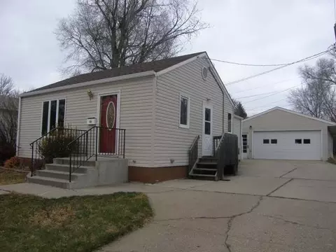 1810 D Ave E, Bismarck, ND 58501 photo 14