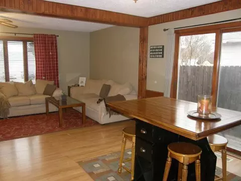 1810 D Ave E, Bismarck, ND 58501 photo 7