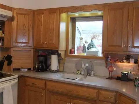 700 5 Ave NW, Mandan, ND 58554 photo 2