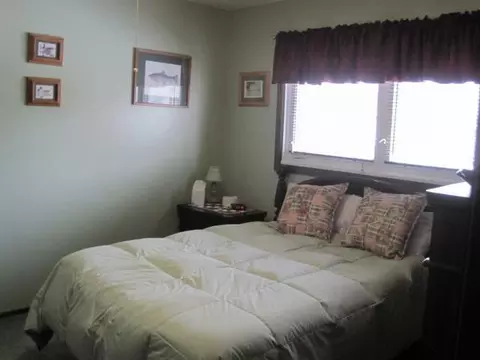 1540 Omaha Dr E, Bismarck, ND 58504 photo 10