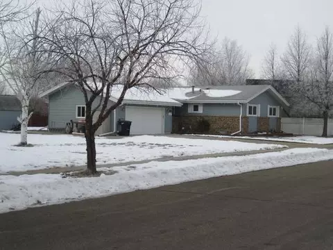 1540 Omaha Dr E, Bismarck, ND 58504 photo 28