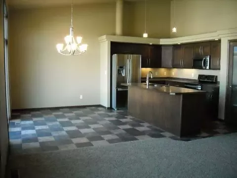 1722 Calgary Lp, Bismarck, ND 58503 photo 3