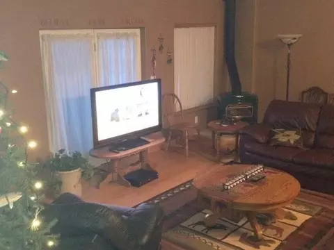 612 Lyon St, Stanton, ND 58571 photo 4